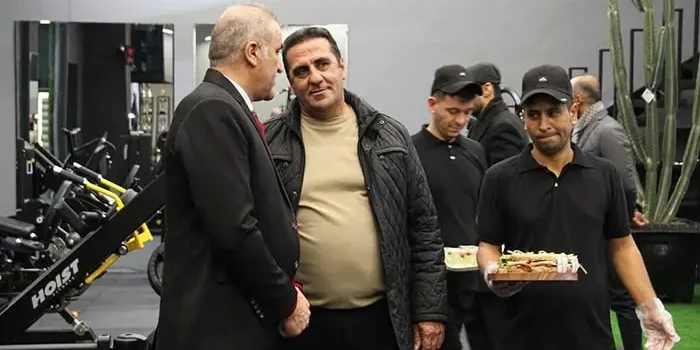 پذیرایی از مدیوین افتتاحیه باشگاه رادیس